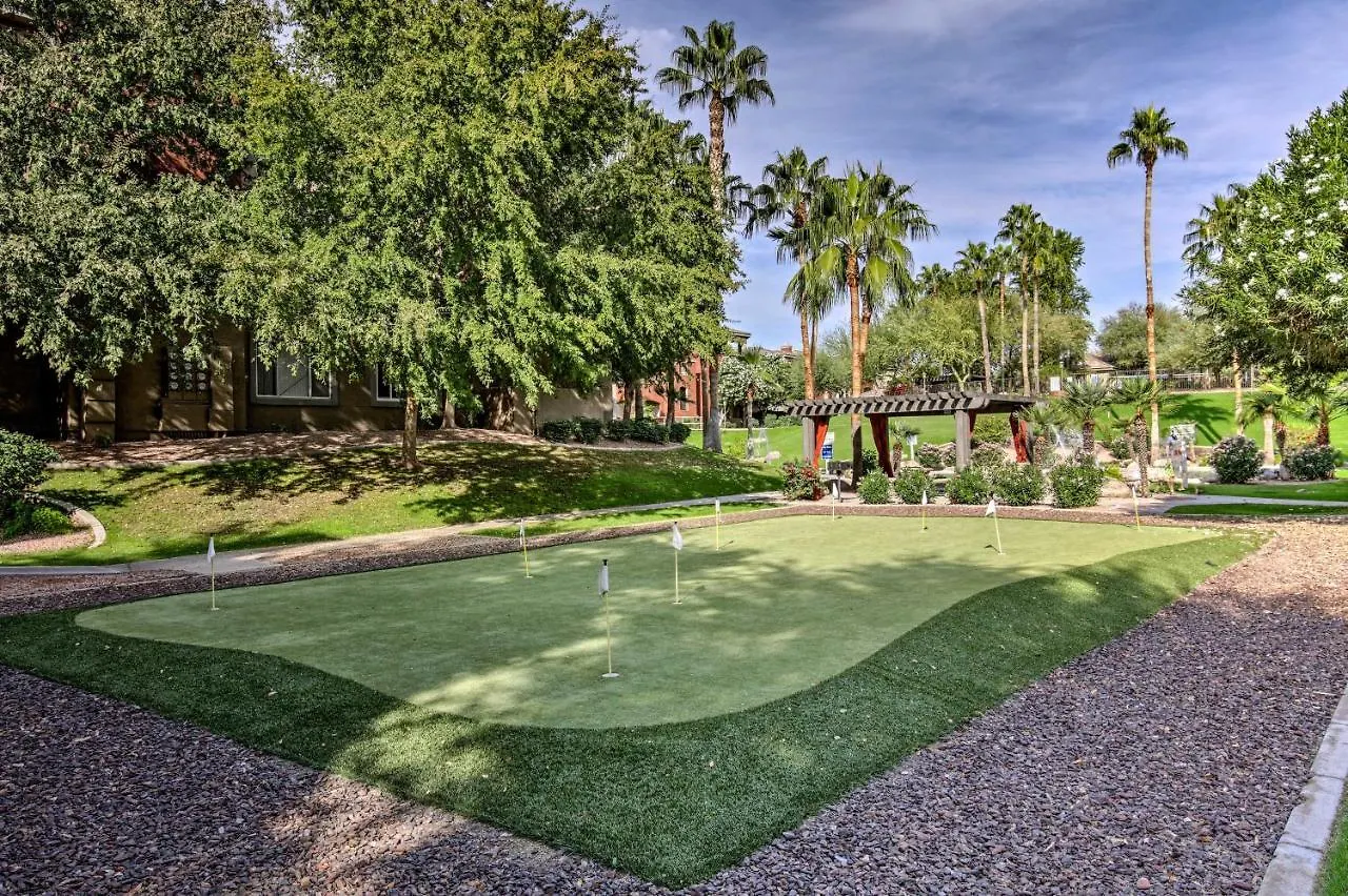 Red Rox Phoenix Condo With Patio About 3 Mi To Airport Apartment