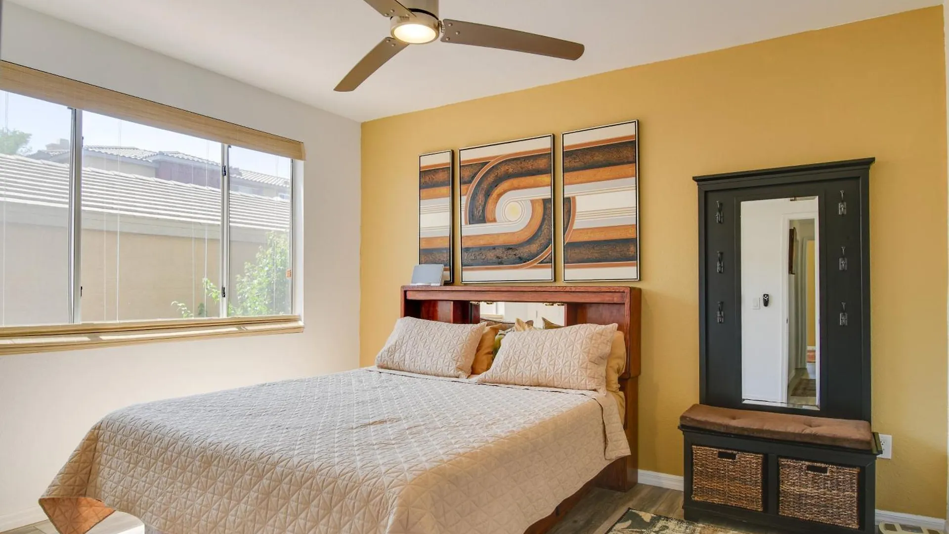 Red Rox Phoenix Condo With Patio About 3 Mi To Airport